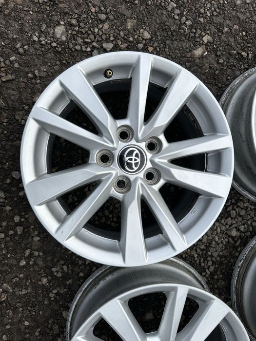 Диск от камри 70