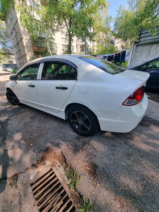 Хонда цывик 1.8 автомат.