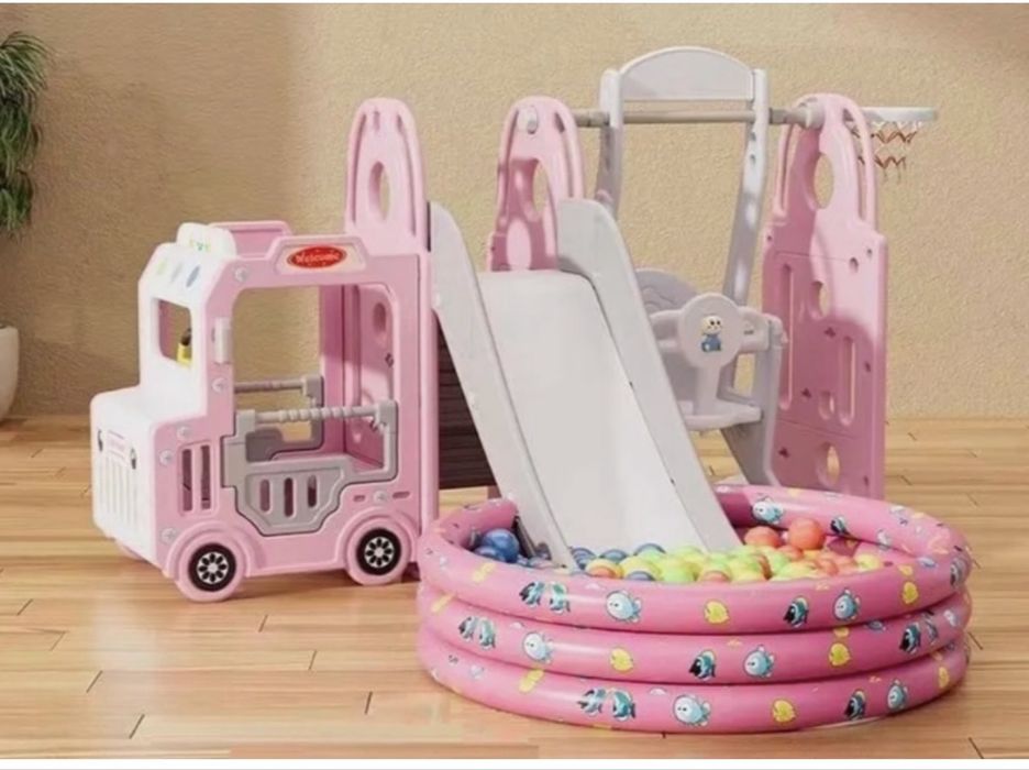 Продам детский игровой комплекс 55000