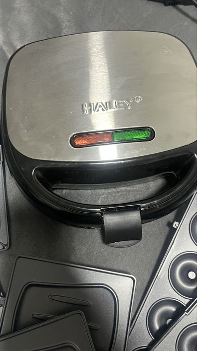 Продам вафельницу