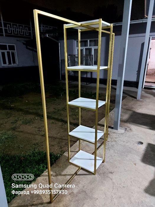 Продам срочно лофт вешало