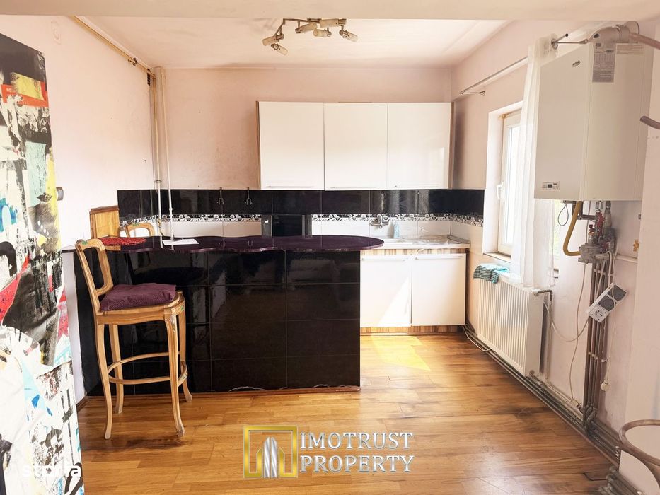 Apartament 3 camere spațios | Etaj 2 | Zonă Tic Tac – Str. Poetului