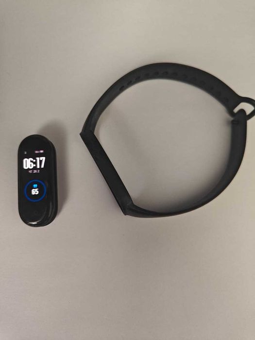 Фитнес браслет Xiaomi Mi Smart Band 5