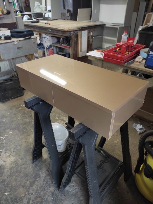 Нова стенна тоалетка Галакси Злато МДФ- 18мм. Цената е крайна!