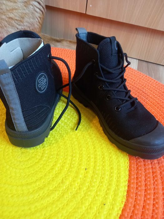 trappersi vara Coccodrillo unisex  marime 35 -