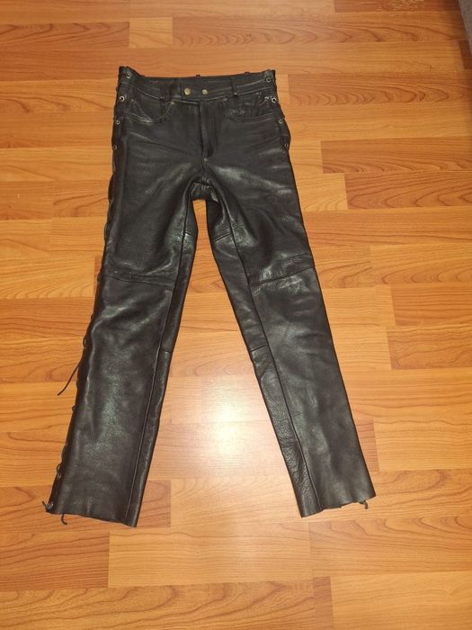 Vand panataloni moto