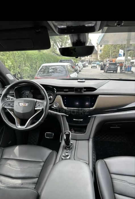 Продам Cadillac XT6 2020г