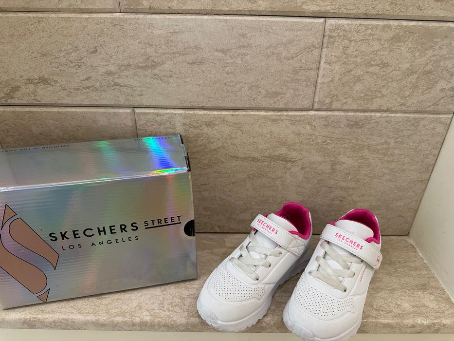 Skechers обувки момиче