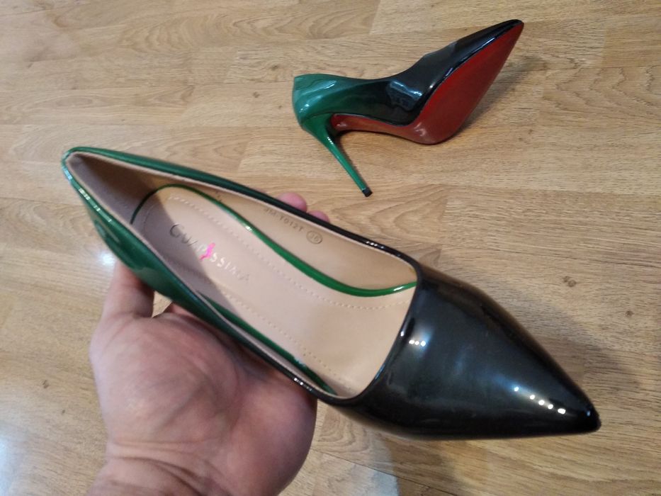 Лачени Обувки /GUAPSSIMA / Made in Spain /36