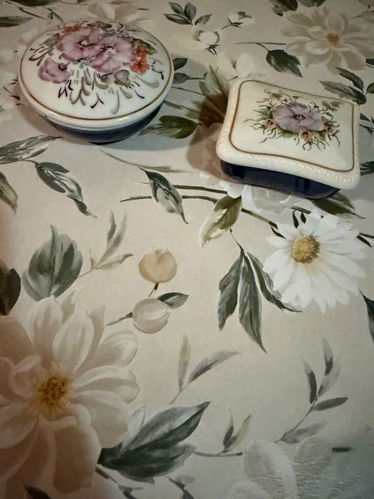 Bibelouri de vanzare