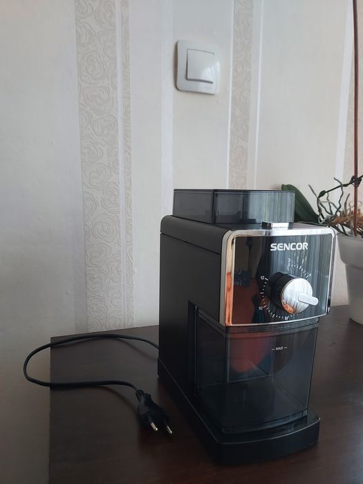 Кафемелачка Sencor SCG 5050BK