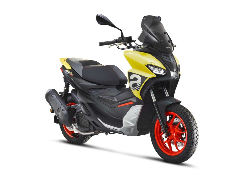 Aprilia SR GT 200 SPORT