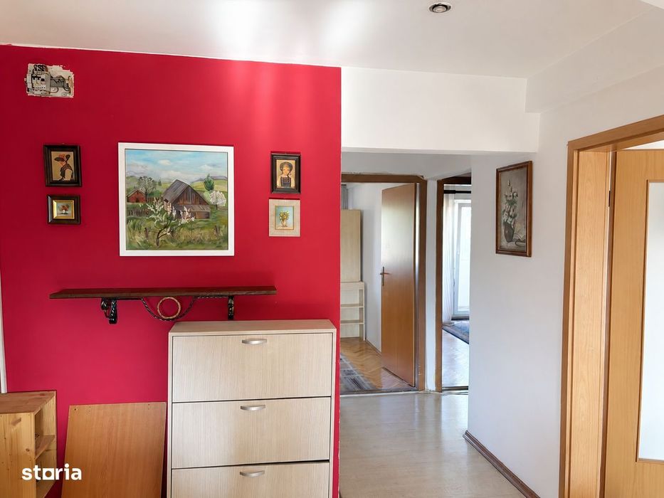 Apartament 3 camere decomandat, 65 mp, garaj, 2 băi, Plopilor