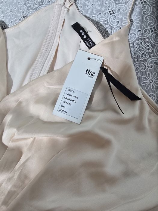 Rochie lunga dama noua marime L