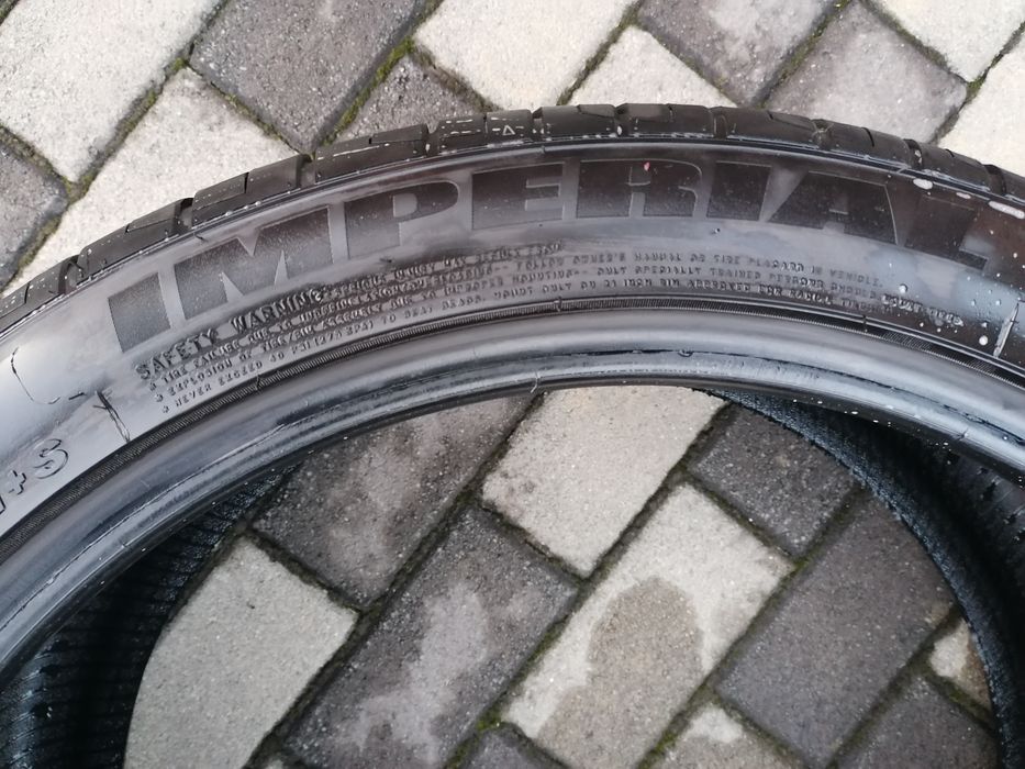 Anvelope vara 255 /40 /R21