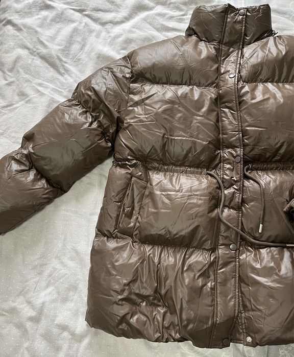 Продам новую куртку теплая