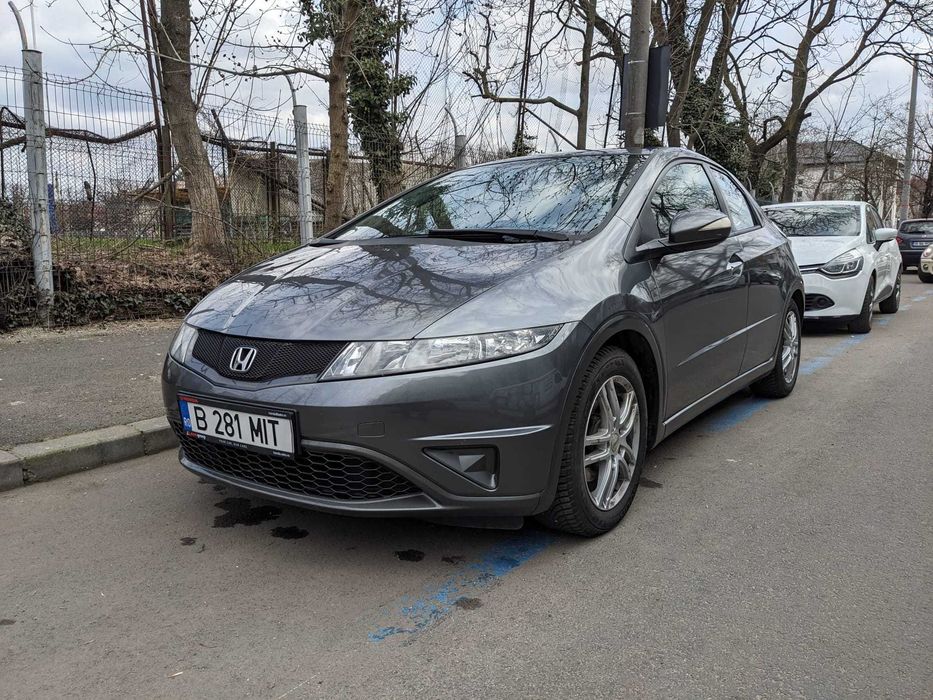 URGENT - HONDA Civic - 84.000 km din 2011, Benzina