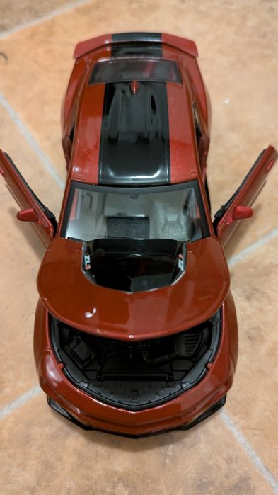Macheta Chevrolet Camaro ZL1 2017 1:24