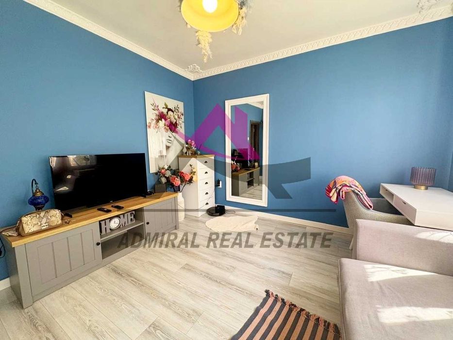 Продава се Тристаен апартамент в Варна, Конфуто - 90 кв.м за 2167 €/кв.м - Снимка #2