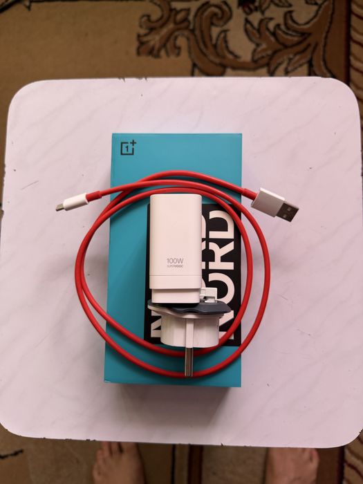 Продам OnePlus Nord 5