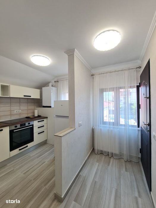 Apartament Modern - Curte Comuna - Centrala pe Gaz - Termen lung