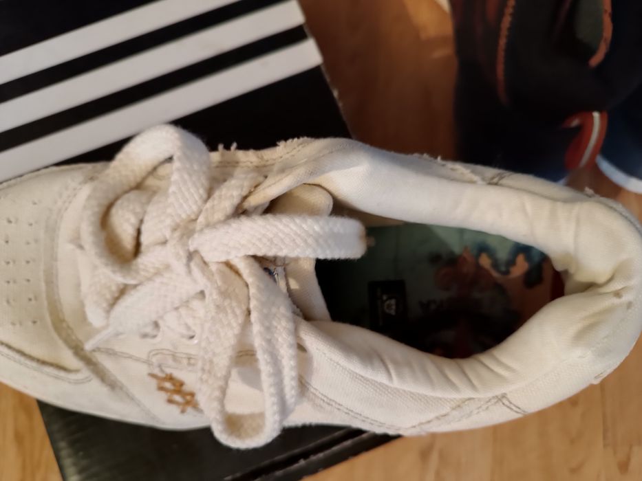 Продам кеды  bershka