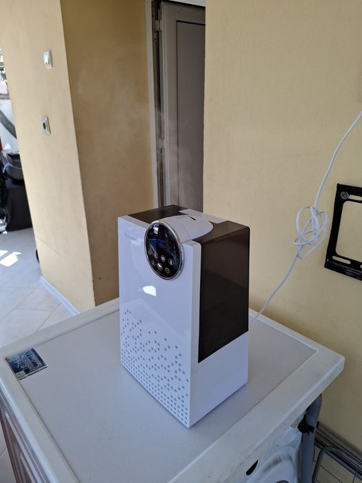 Овлажнител за въздух + арома терапия