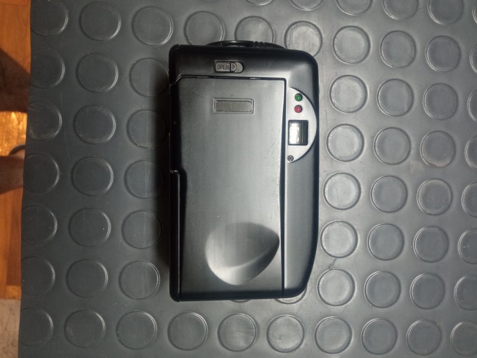 Фотоапарат лентов