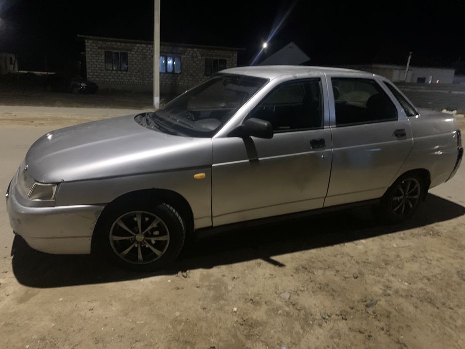 ваз2110 сатылады 2007 ж 8кл гур бар