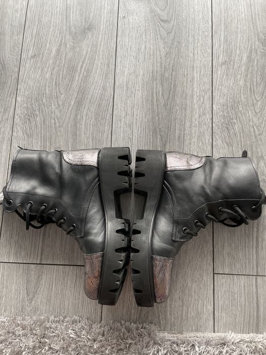 Vand bocanci piele Diva Charms