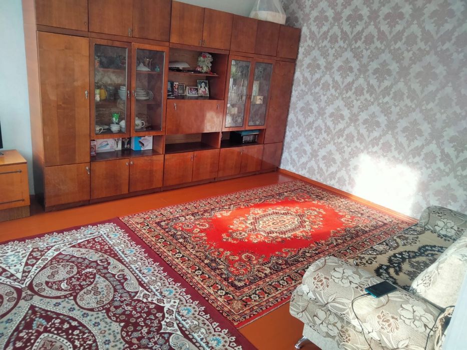Дом частный баня есть