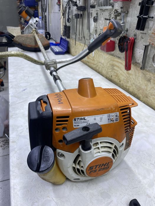Воздуходувка и триммера Stihl