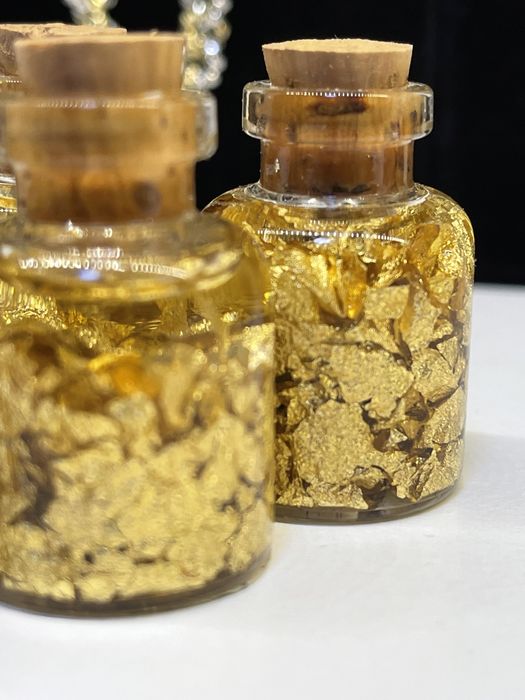 Sticlute cu aur de 22 k