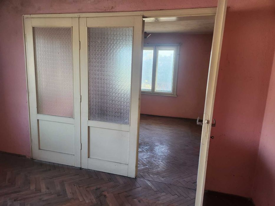 Продава се Тристаен апартамент в Габрово, Център - 100 кв.м за 485 €/кв.м - Снимка #4