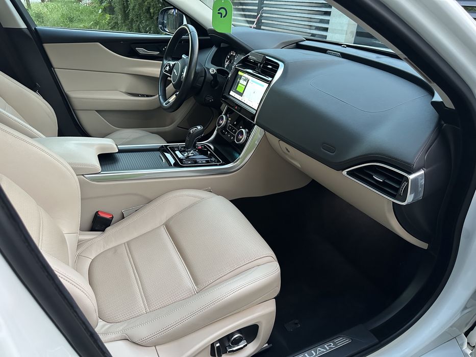 Jaguar XE 2020 71000km
