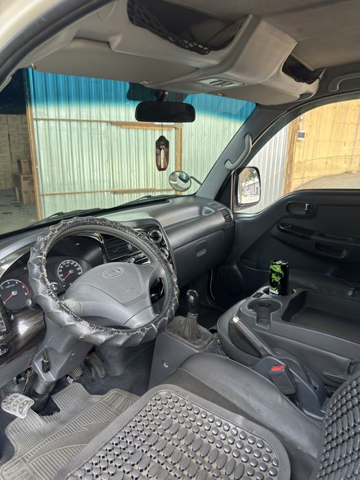 KIA BONGO III сотилади