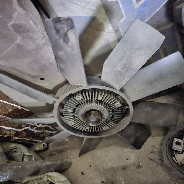 Запчасти на автомобиль