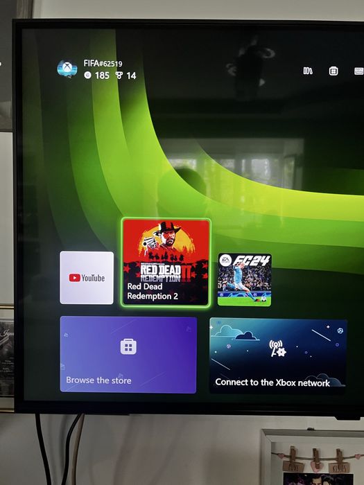 Xbox series S - cu 2 jocuri