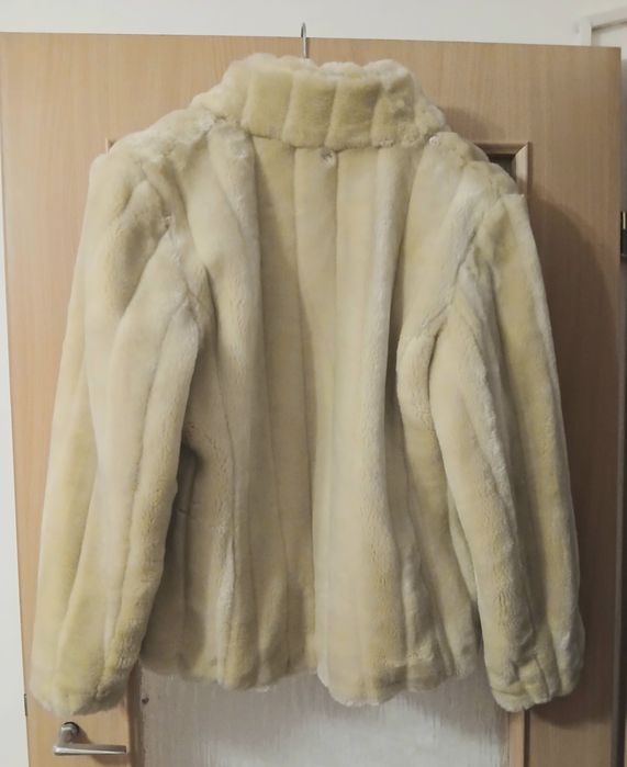 Geaca blana femei