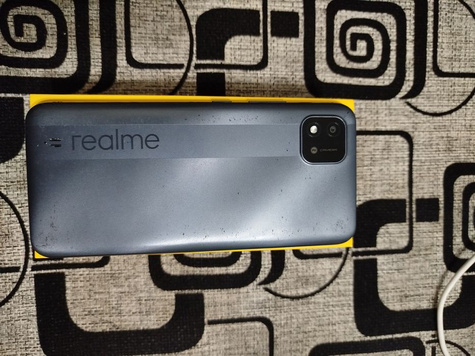 Продается телефон