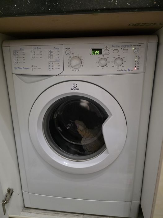 Masina de spalat Indesit slim