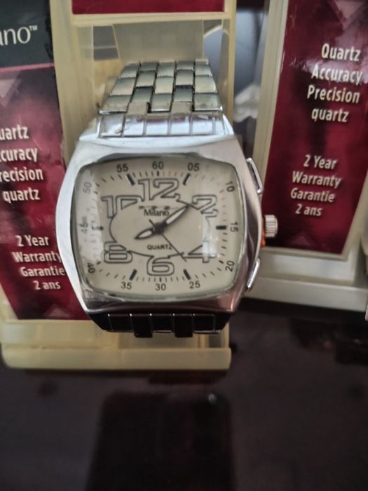 Продам ручные часы