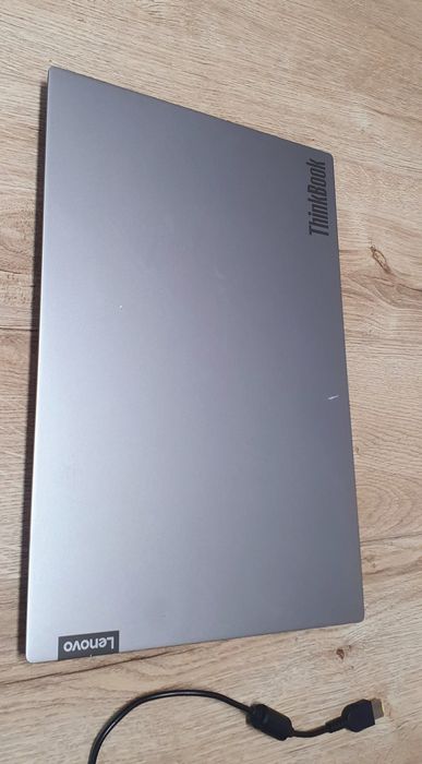 Laptop Lenovo ThinkBook 15 i5 gen10, 16 GB RAM, SSD de 512 GB