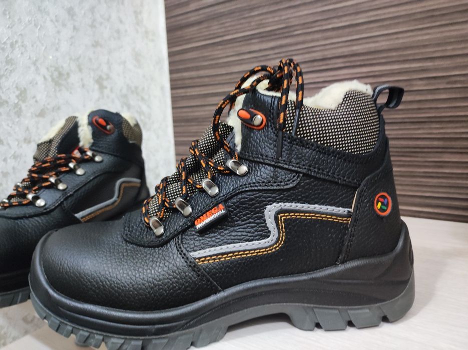 Продается Обувь  рабочие