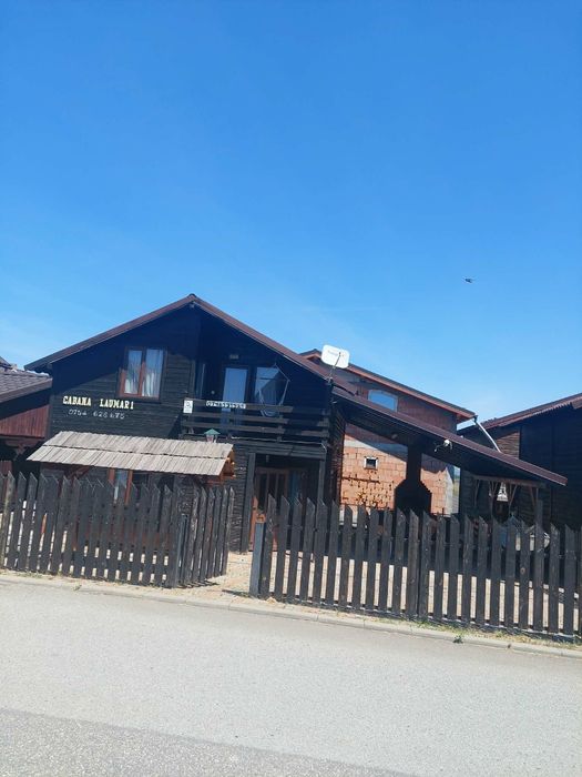 Închiriez cabane laumar 1 , 2 și 3