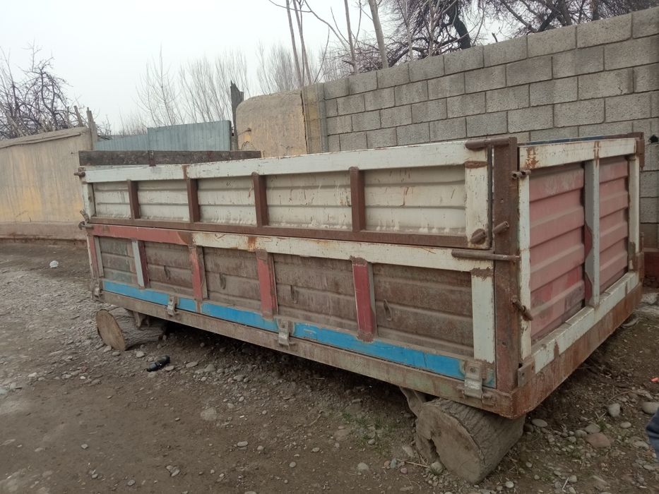 Зил 131 сотилади