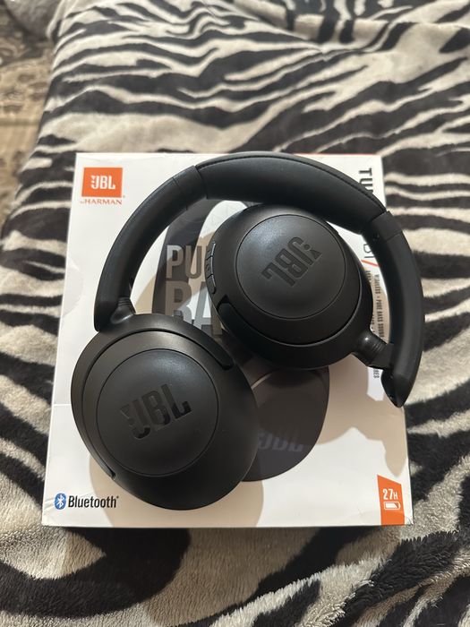 Headphones JBL TUNE 900BT
