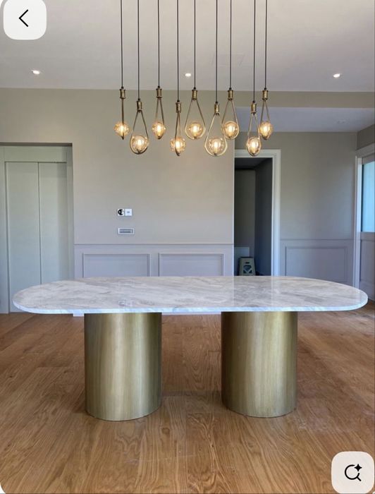 Мраморный стол со скидкой