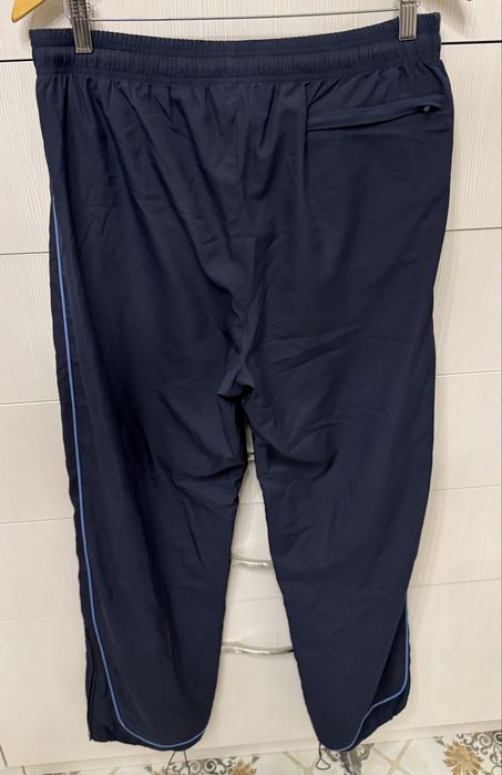 Спортивные штаны Nike