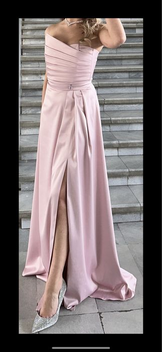 Официална рокля, обувки, обеци, колие - пълен комплект